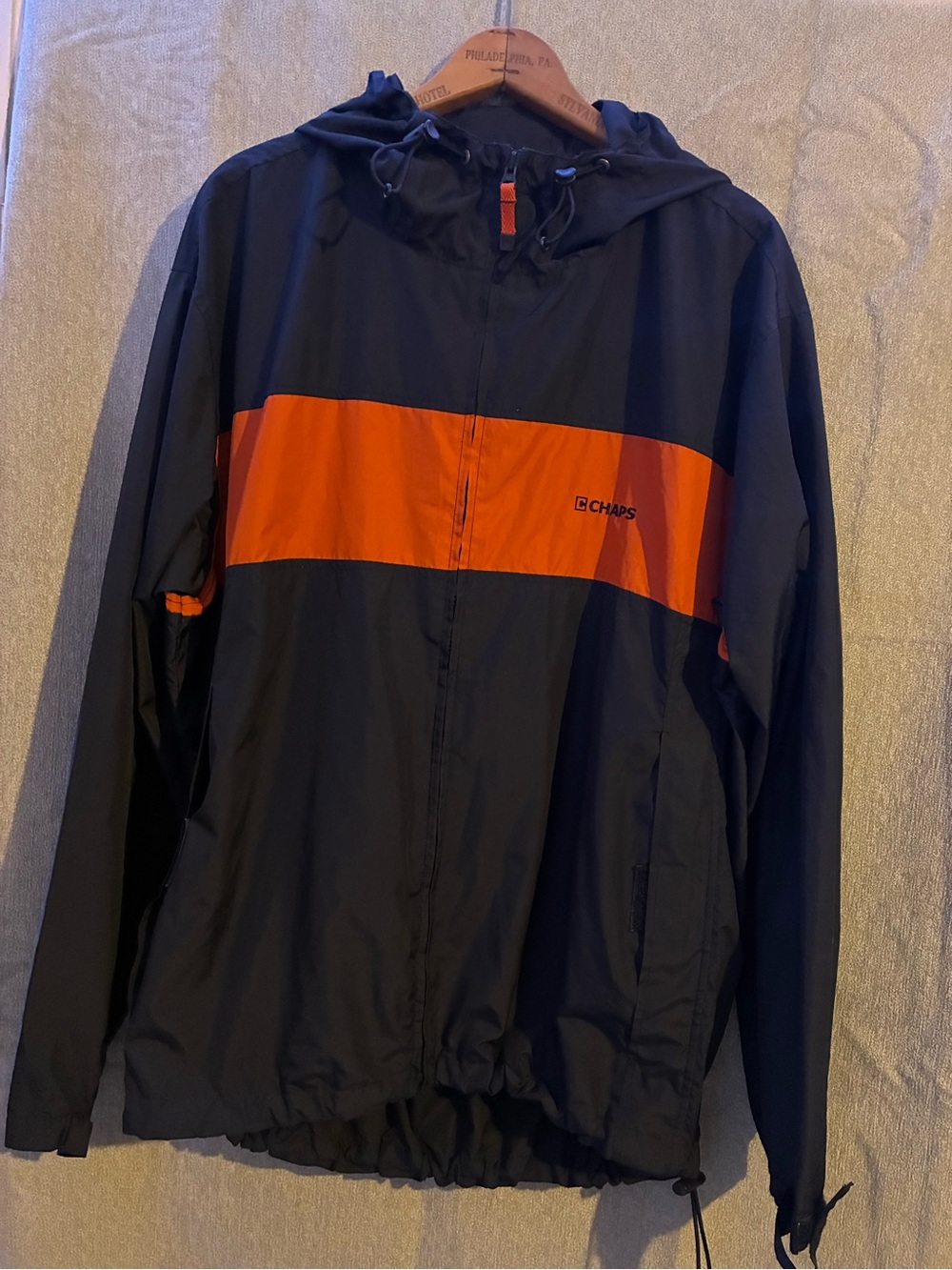 Chaps Men's Black & Orange Windbreaker Jacket size L